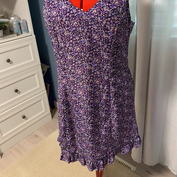 Homemade Purple Floral Dress - Picture 2 of 9